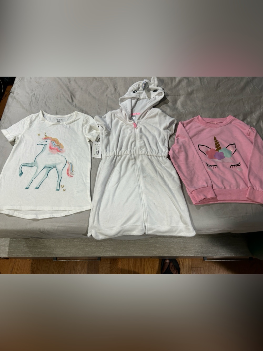 Girls Sz 5/6 unicorn bundle . Carter's White and Pink Unicorn Pajama Tops bundle